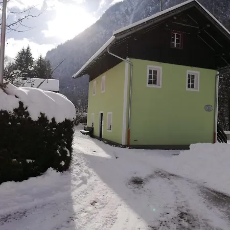 Haus Loferer *