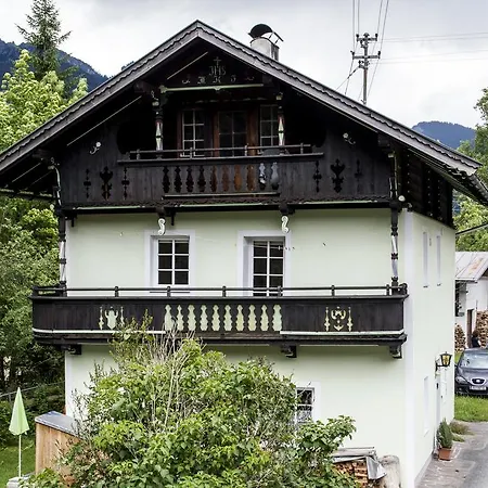 Haus Loferer Apartament *